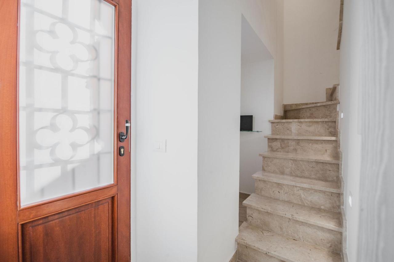 Modern Duplex With Balcony By Wonderful Italy Apartman Catania-Fontanarossai nemzetközi repülőtér Kültér fotó