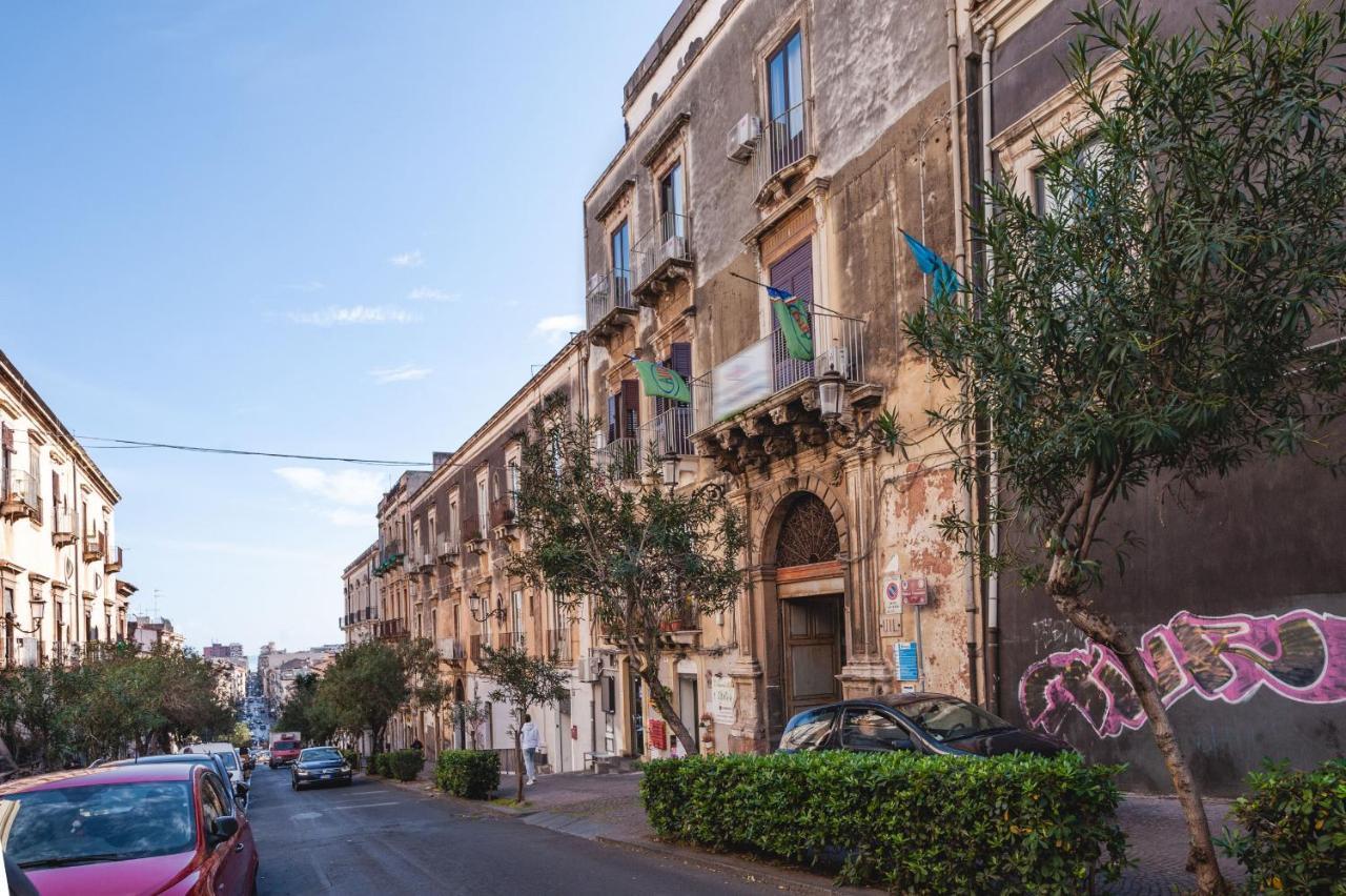 Modern Duplex With Balcony By Wonderful Italy Apartman Catania-Fontanarossai nemzetközi repülőtér Kültér fotó